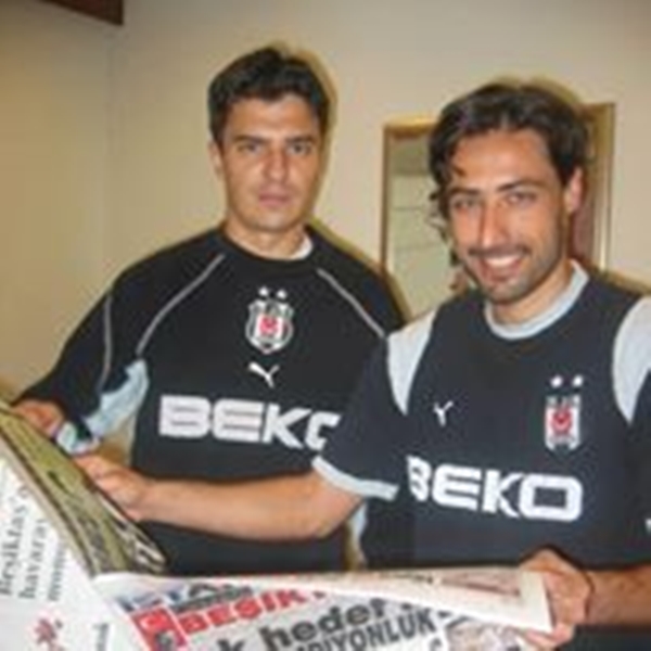 Gazete Beşiktaş okuyorum