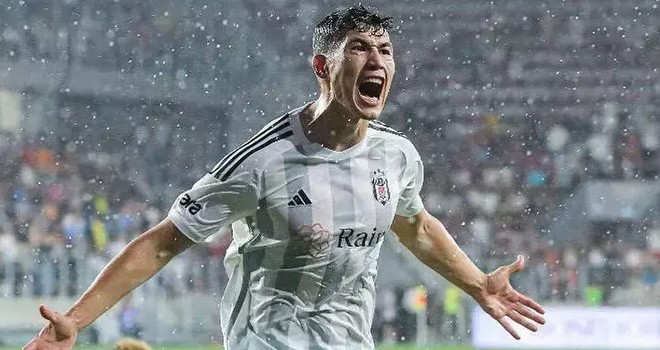 Bakhtiyor Zaynutdinov'dan Beşiktaş yönetimine son sözünü söyledi!