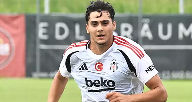 Genç yetenek Mustafa Hekimoğlu, Beşiktaş tarihine geçti