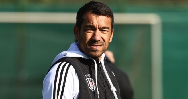 Beşiktaş'ta Bronckhorst'tan Malmö maçında forvet kararı!