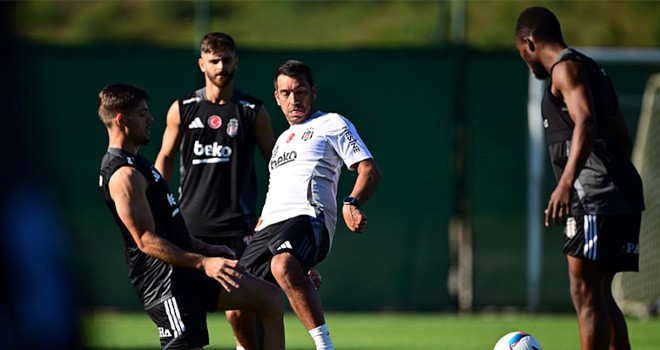 Bronckhorst ile Beşiktaş yeni sezon hazırlıklarına başladı!