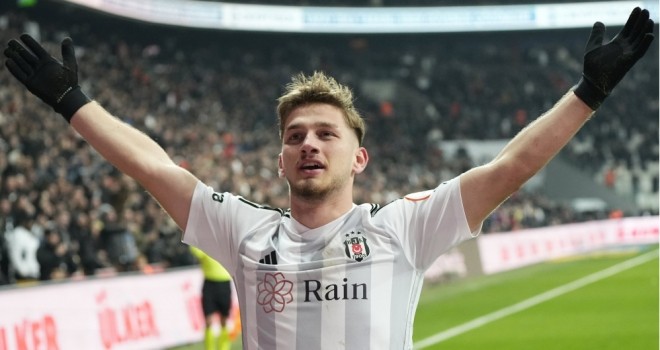 Semih Kılıçsoy Beşiktaş'tan ayrılacak mı? Menajeri konuştu!