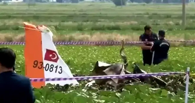 Eğitim uçağı düştü iki pilot şehit!