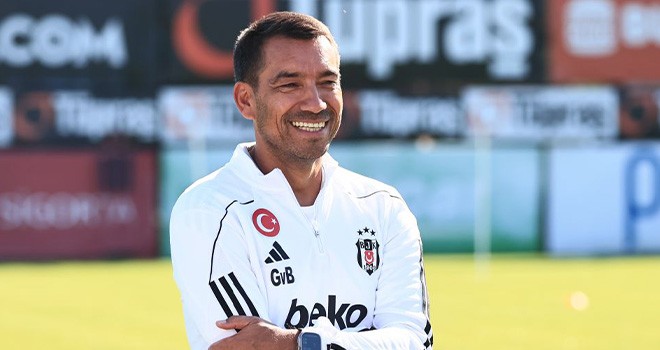 Beşiktaş'ta Van Bronckhorst ile arka arkaya galibiyetler!