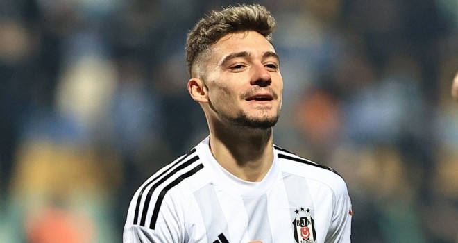 Beşiktaş'ta derbi öncesi Muçi takımla çalışmalara başladı